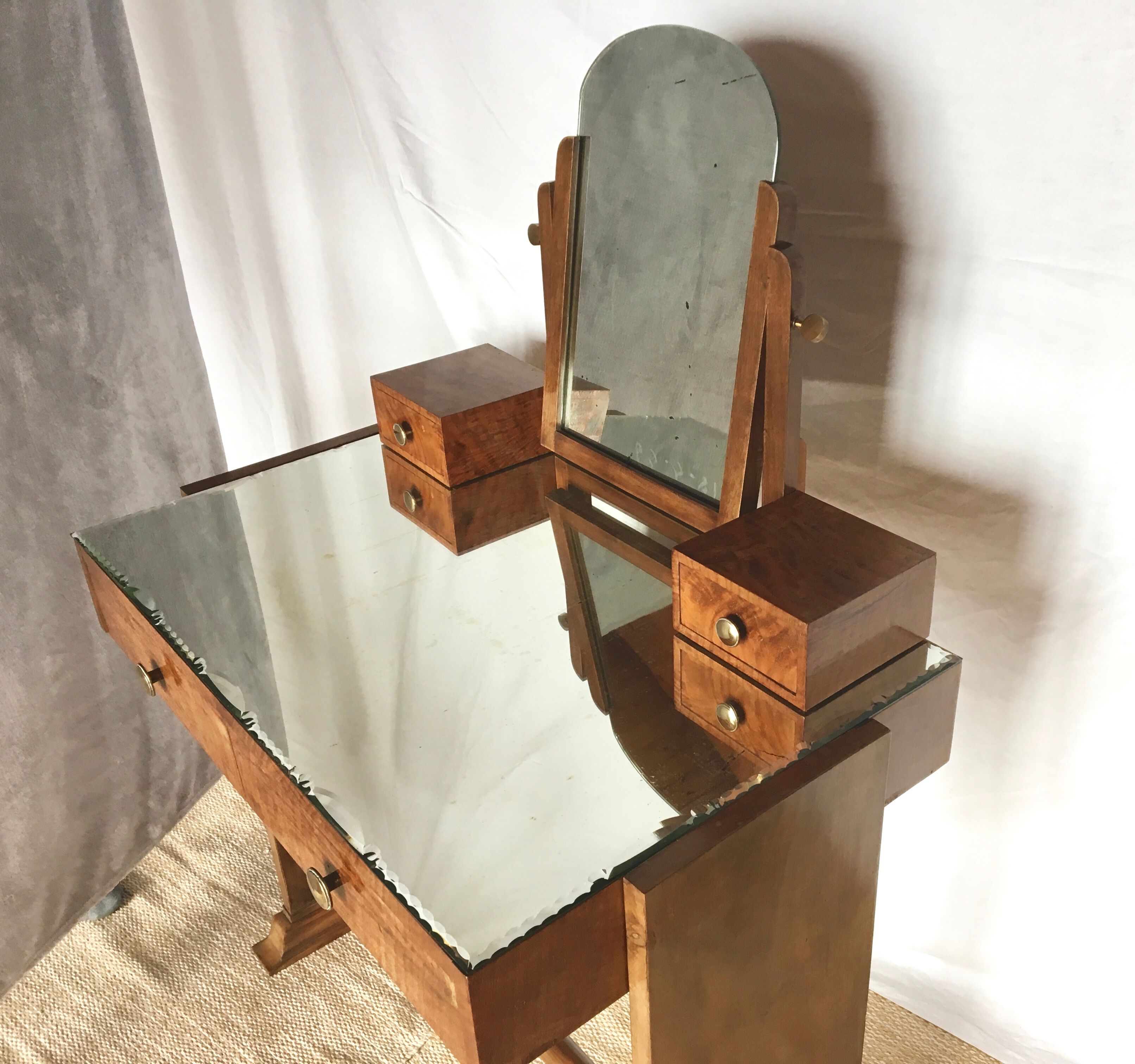 Art deco dressing table mirror