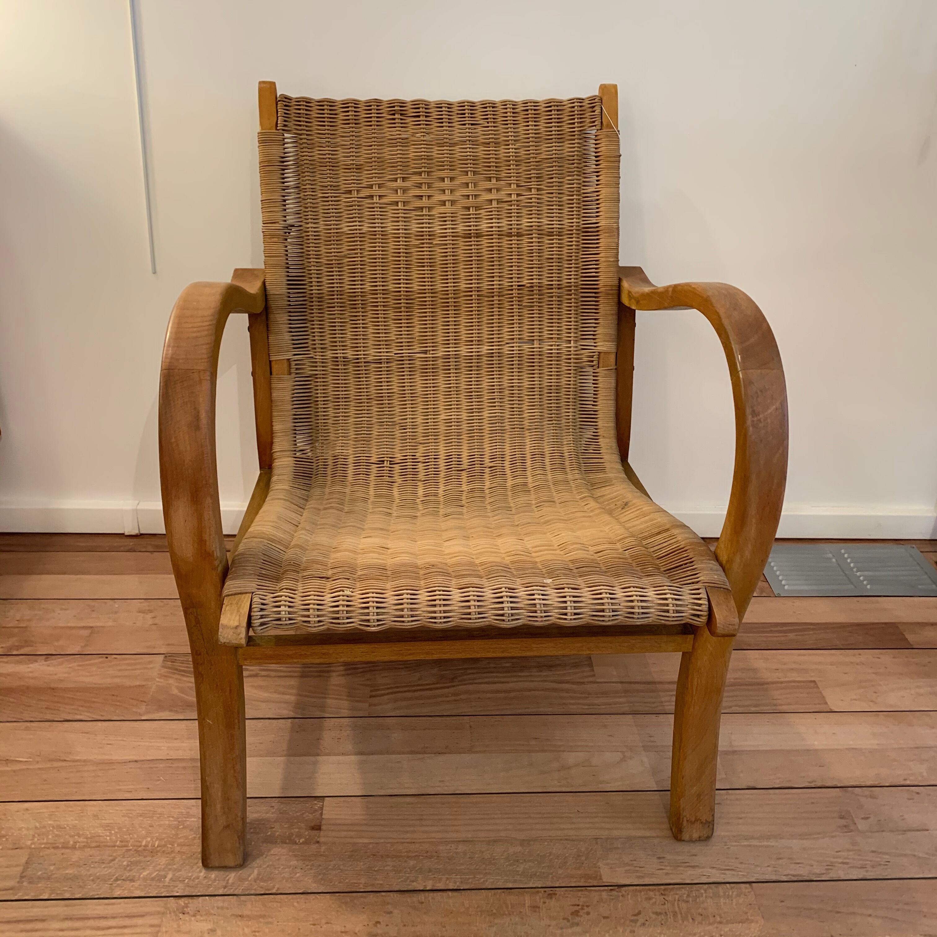 Wicker chair