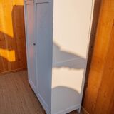 Armoire parisienne
