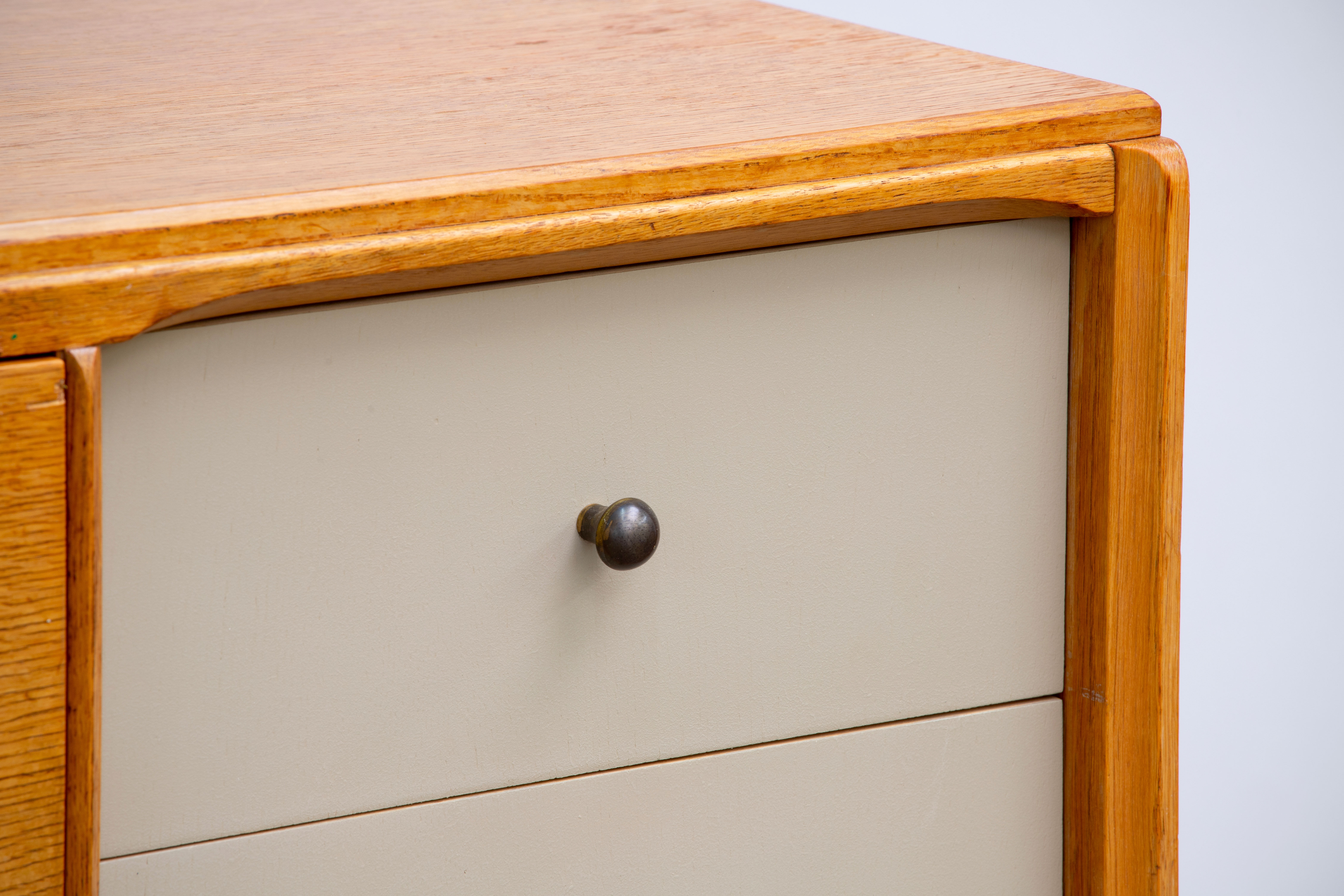 Vintage Scandinavian wardrobe by GPlan - E-Gomme 1960