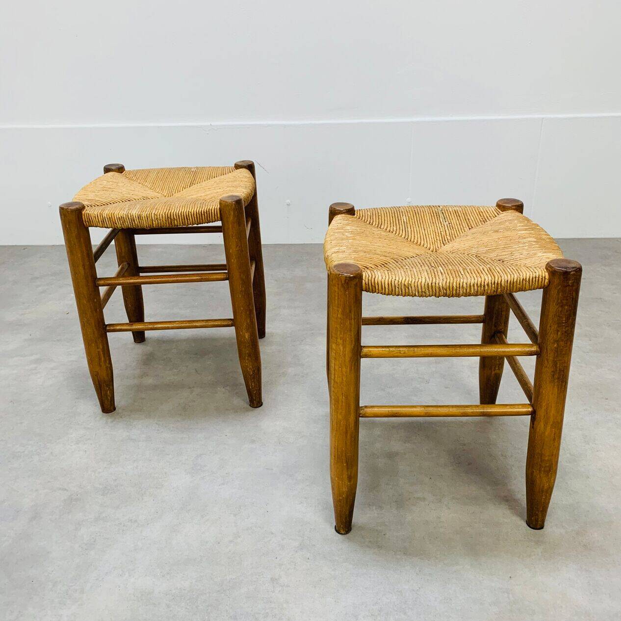 Pair of straw and wood stools, 1960s, neo-rustic style.
