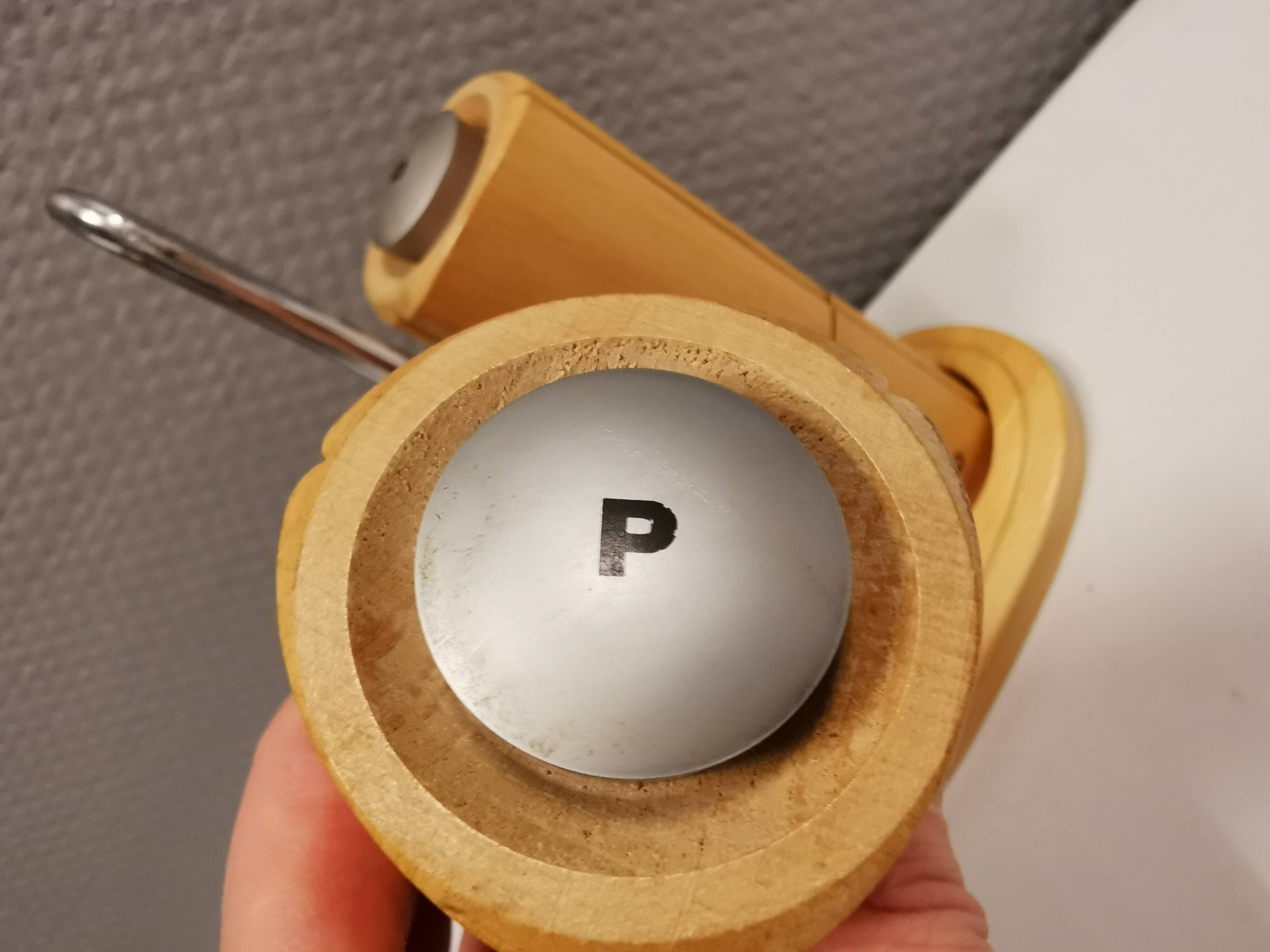 Moulins à poivre et à sel conçus par Royal Raadvad. Fin du 20ème siècle.