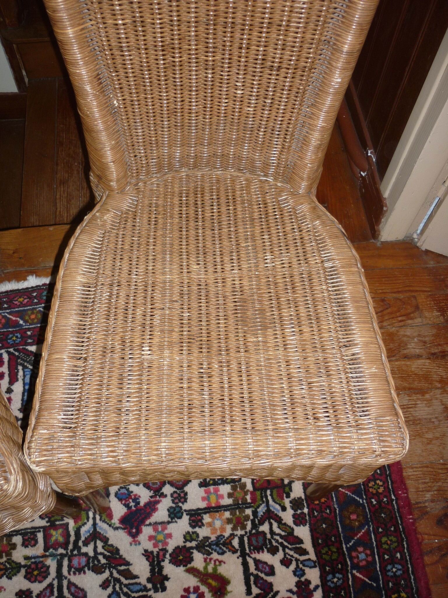Pair of 2 rattan chairs