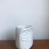 De Keiser biscuit candle holders