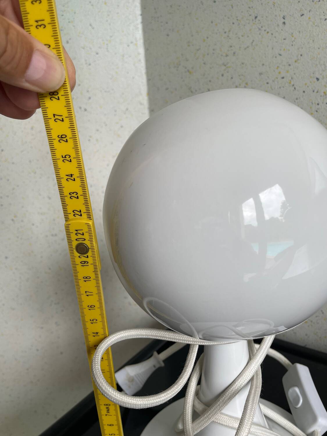 70/80 tulip base ball lamp