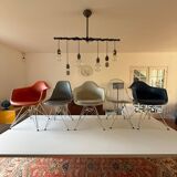 5 Vitra chairs