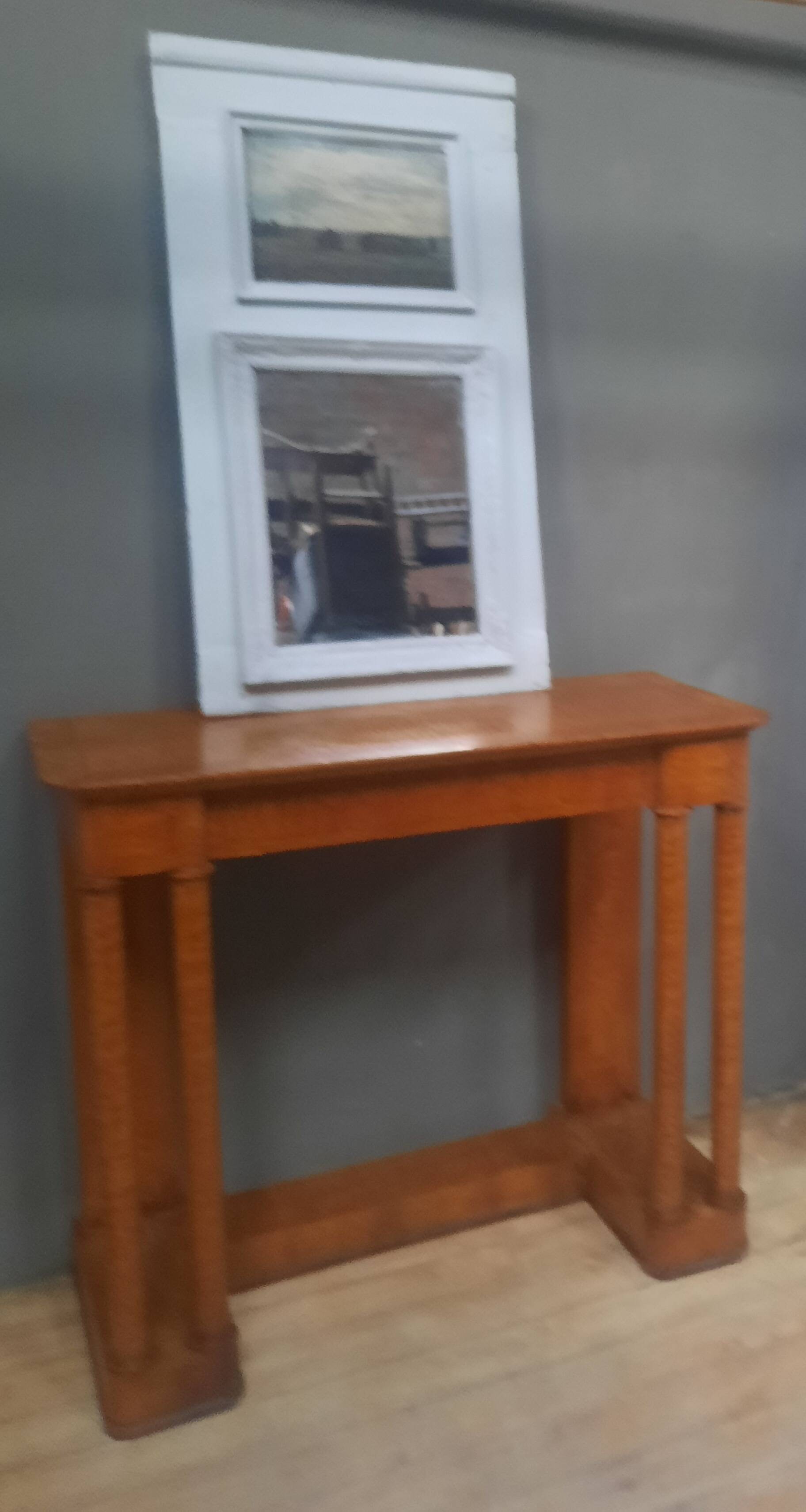 Small hanging trumeau