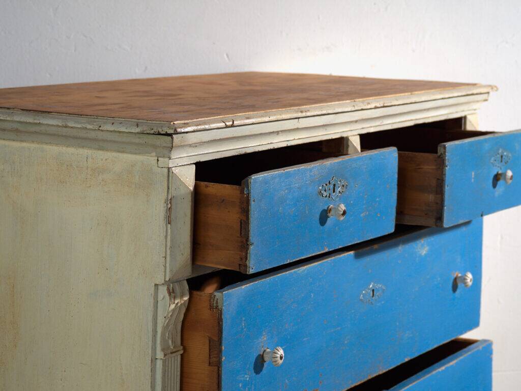 Antique painted pine commode – Central Europe, circa 1890
