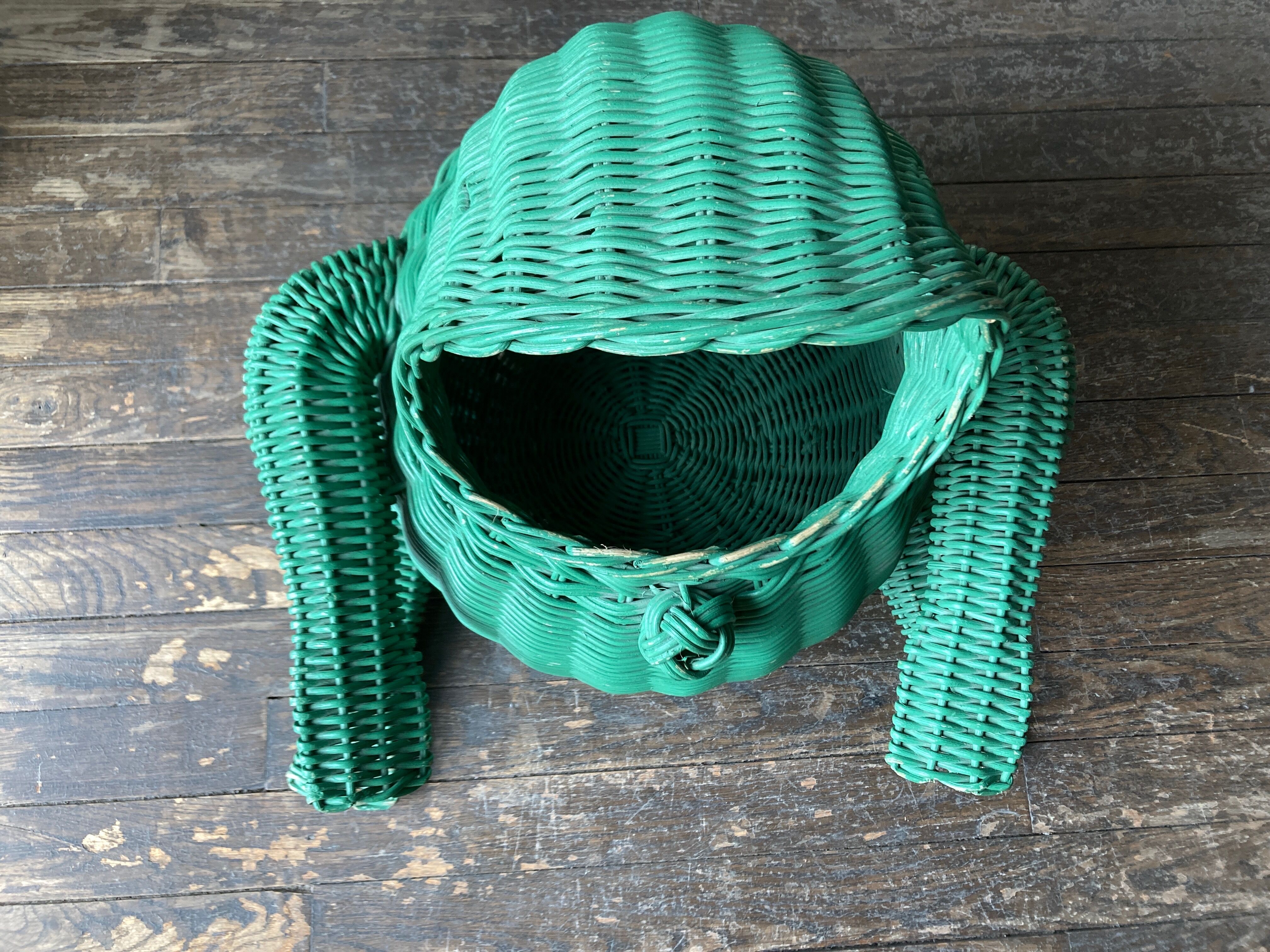 Wicker frog basket 1980