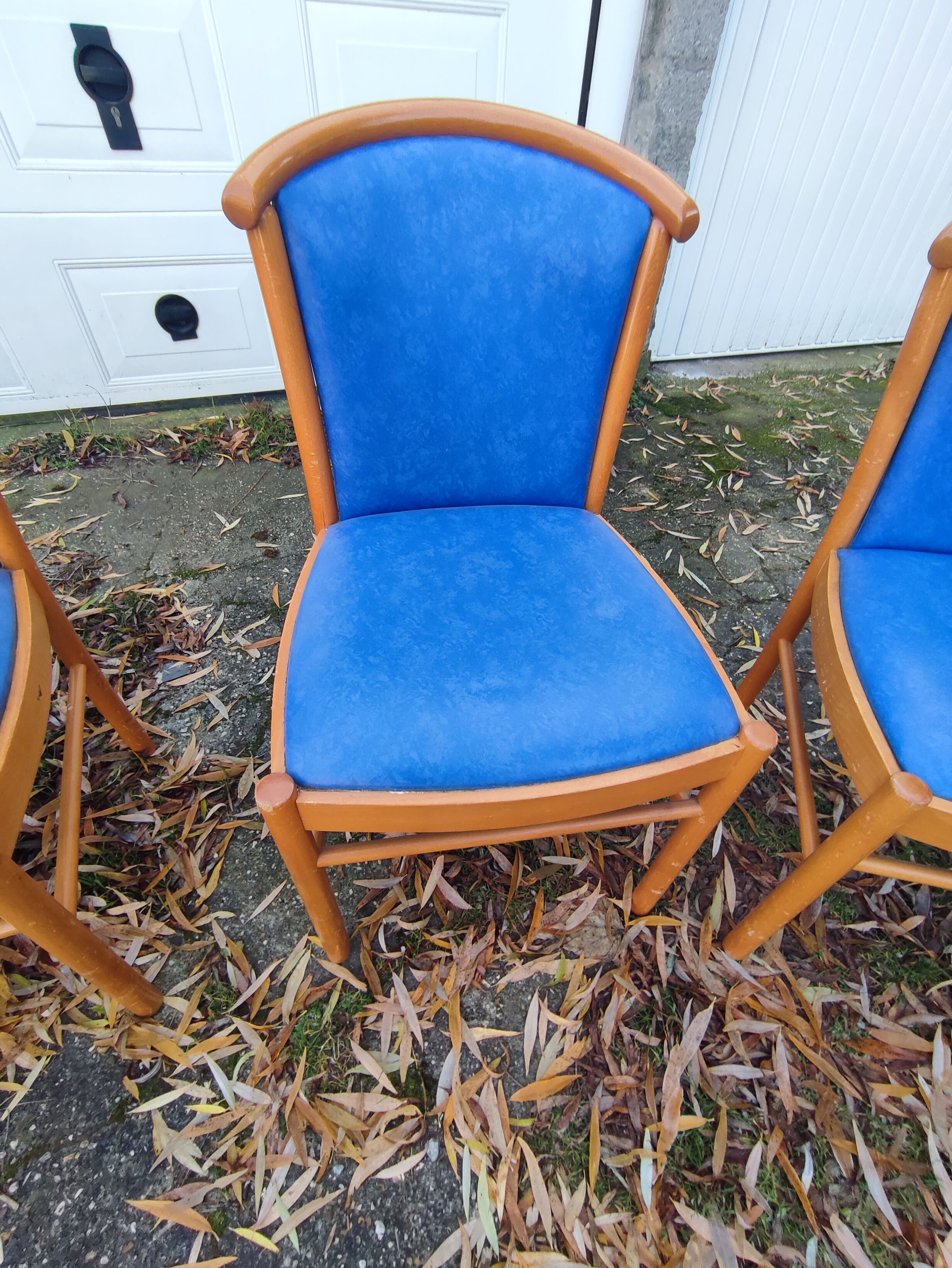 6 bistro restaurant chairs