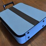 OLIVETTI LETTERA 32 typewriter with case