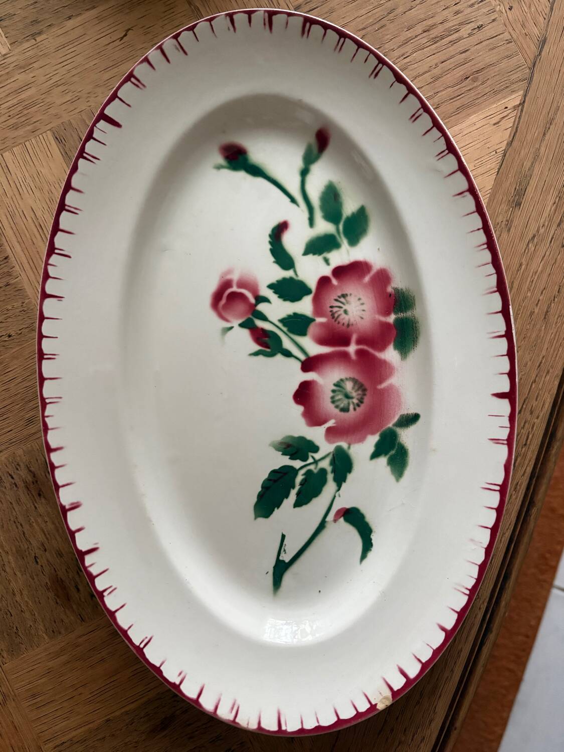 Oval plate Sarreguemines & Digoin