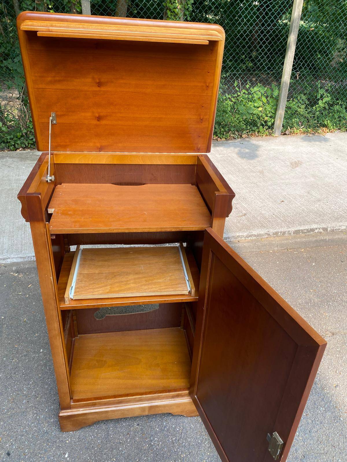 Louis Philippe solid wood Hi-Fi furniture - bar cabinet