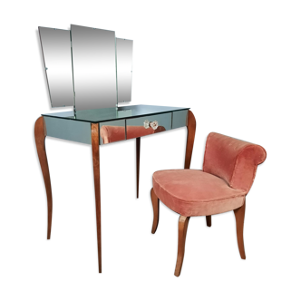 Mirrored dressing table with her chair