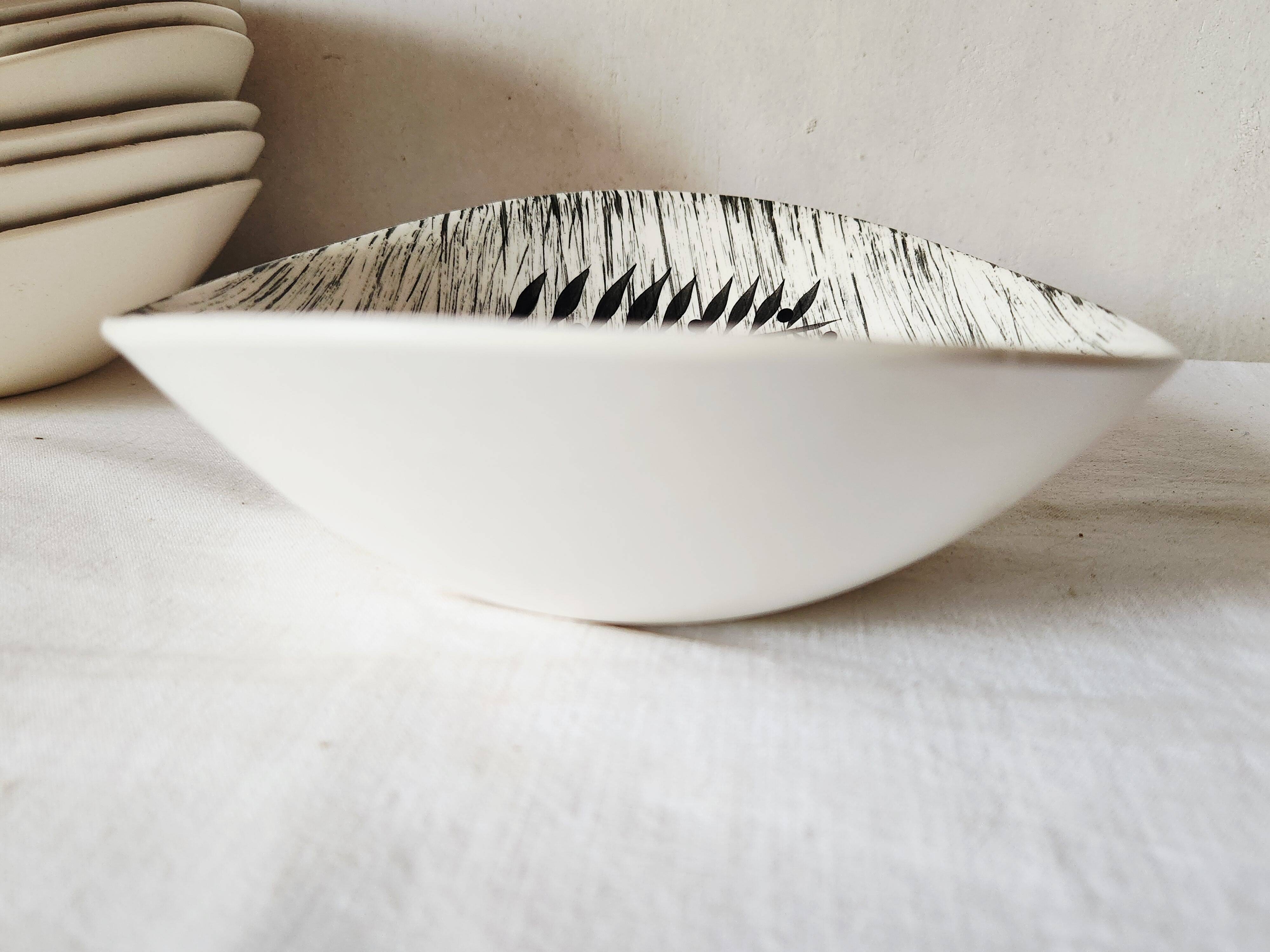 Vintage french 1960s stalins toledo - toledo dessert bowls black olive leaf