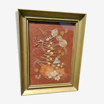 Vintage frame of dried flowers