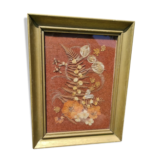 Vintage frame of dried flowers