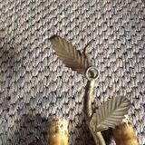 Wall lamp in gold metal