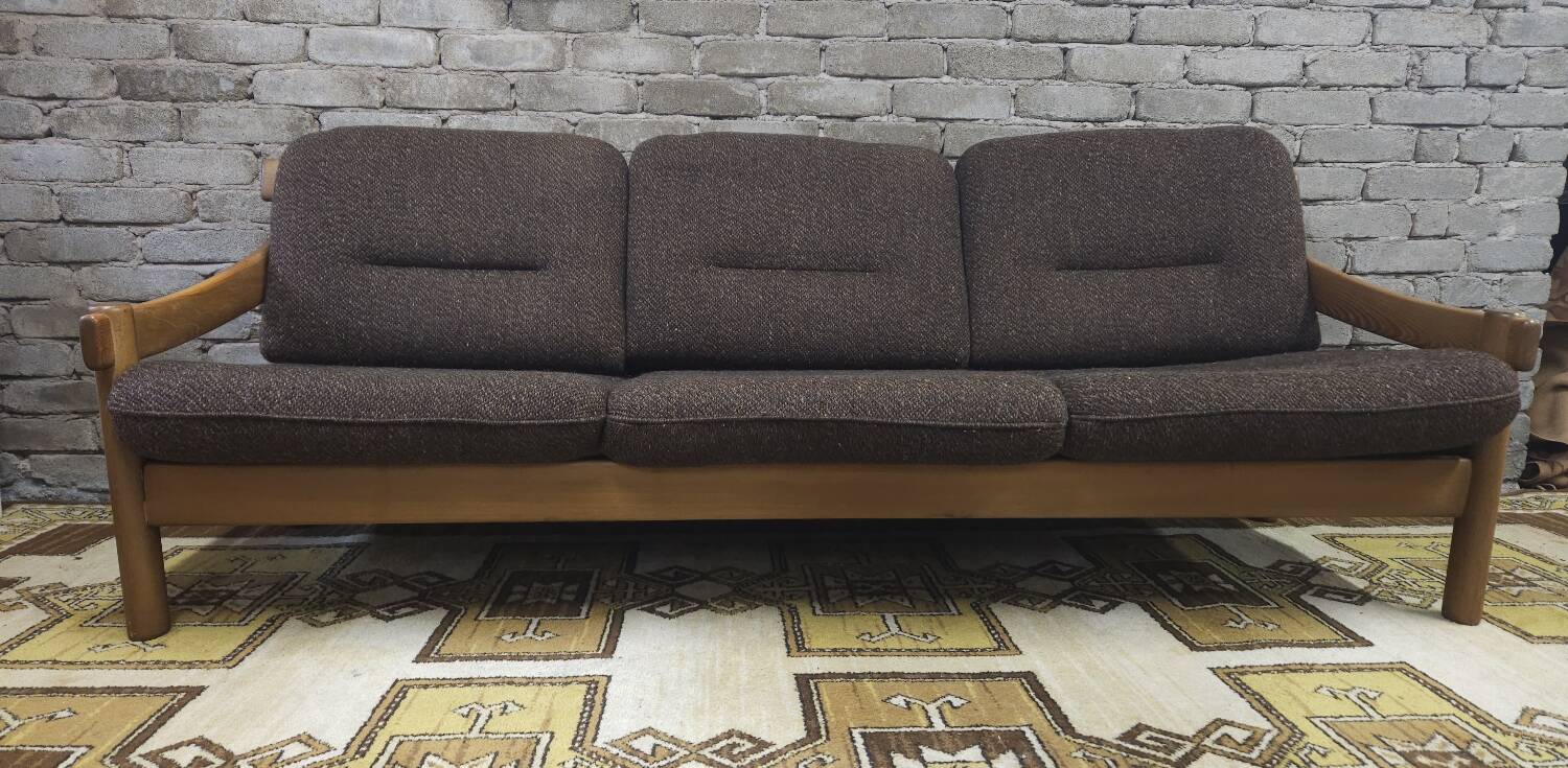 3-seater sofa in terry wool from the 1970s