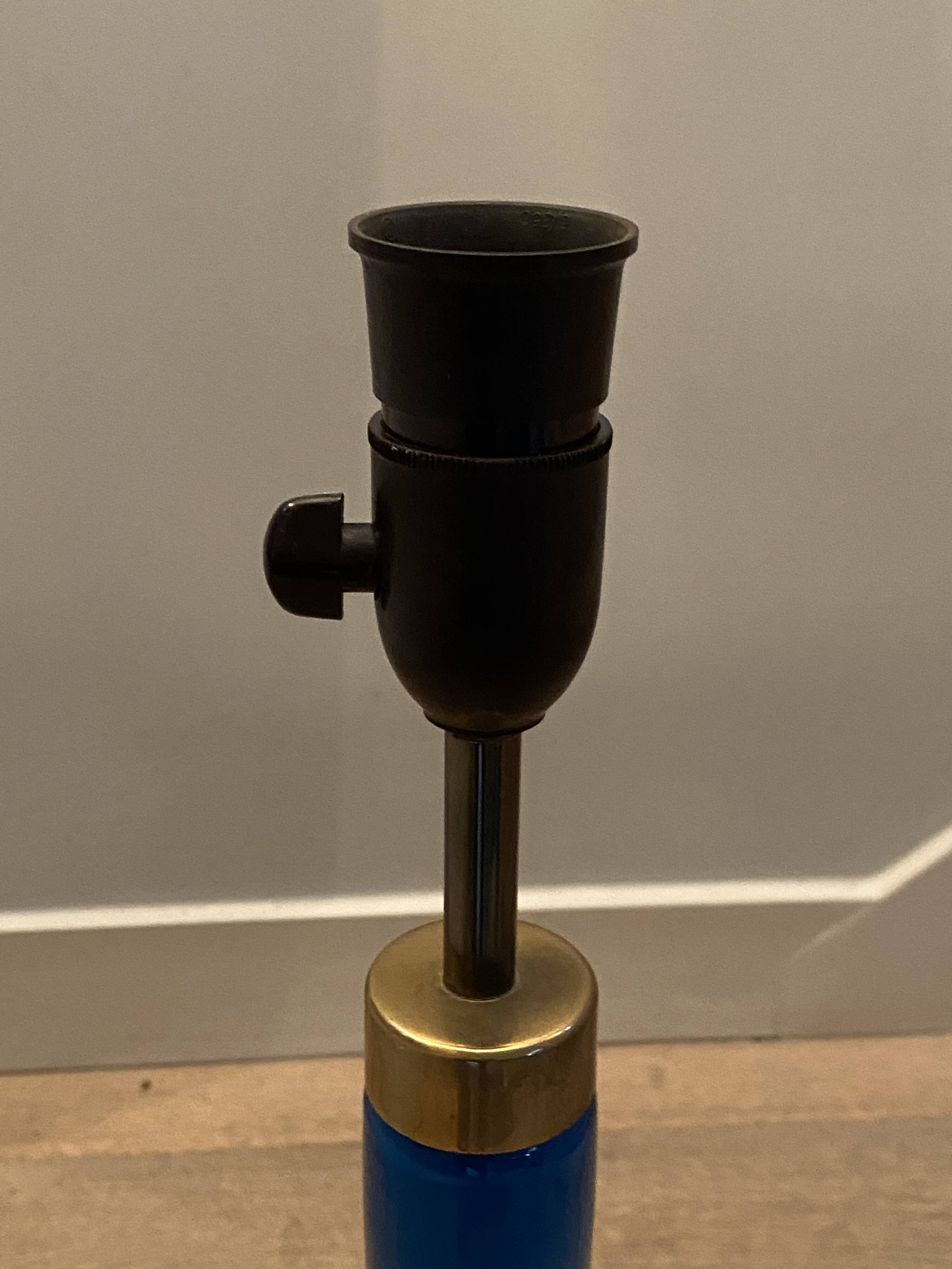 Lampe scandinave verre bleu et laiton (Holmegaard Danemark)