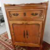 Small stylish cabinet with 1 drawer