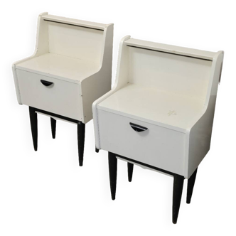 Paire de tables de chevet