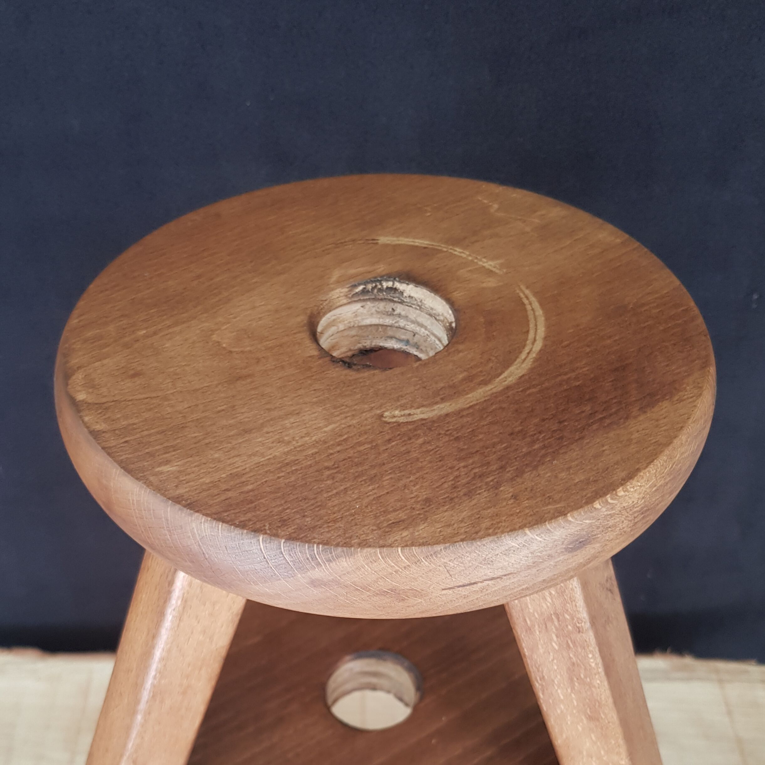 Workshop stool
