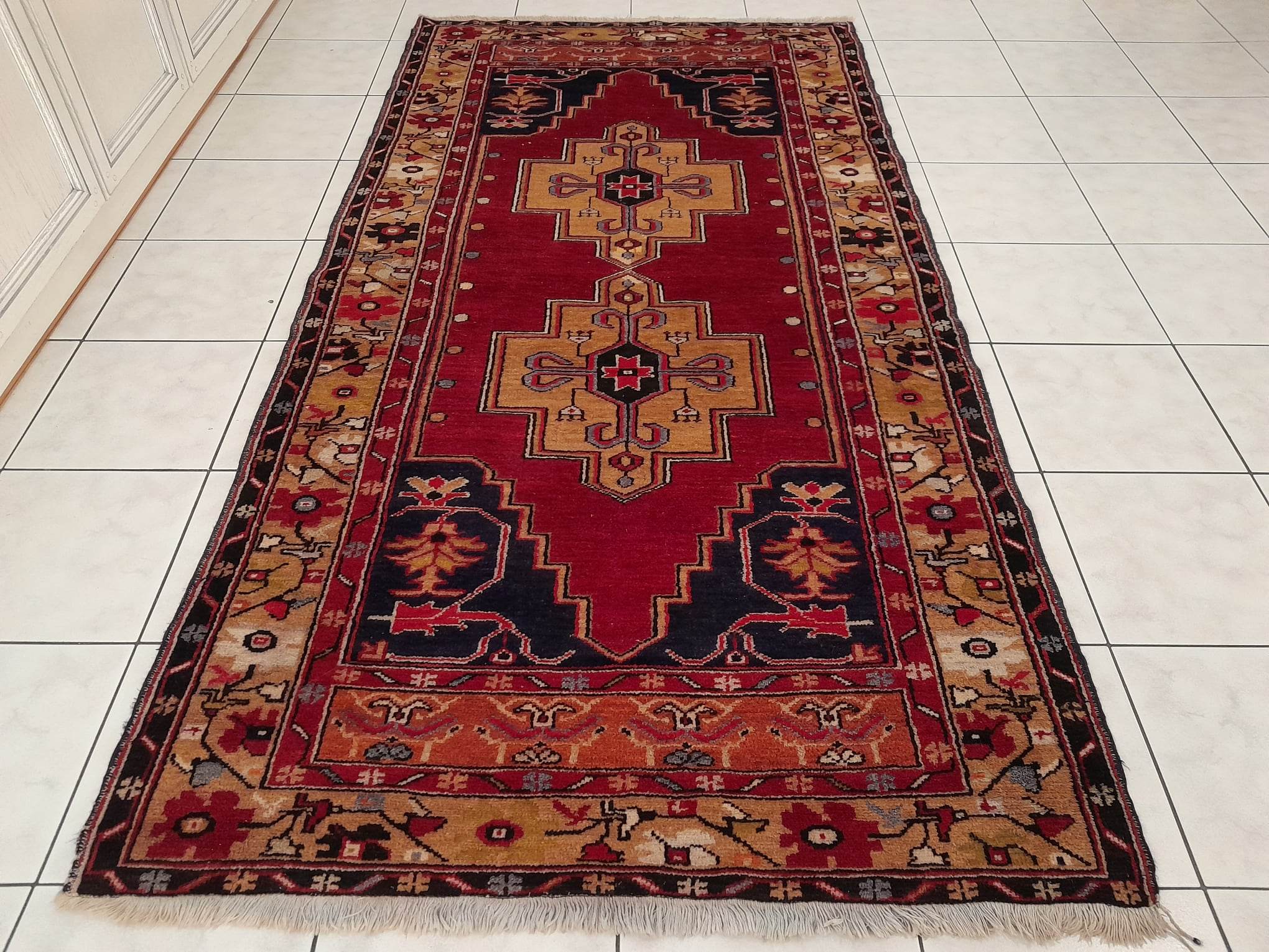 Anatolian Yahyahli rug 247x125cm