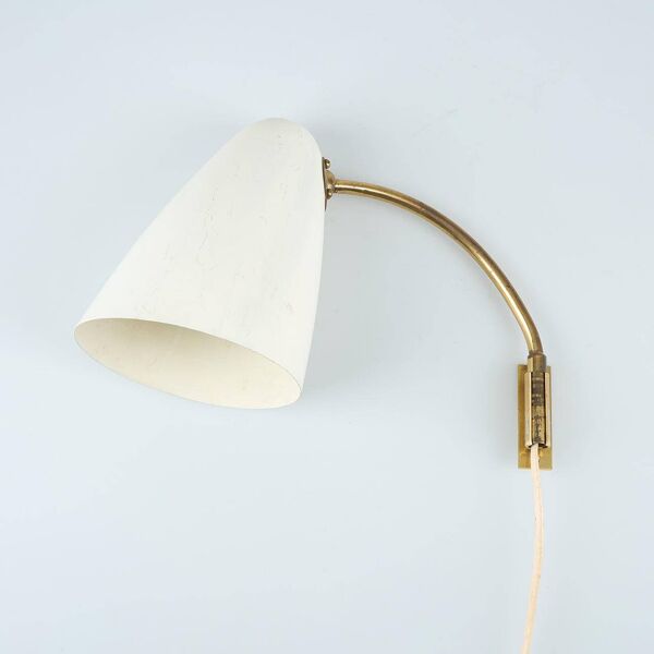 Lisa johansson-pape paire de lampes murales. modèle 3054, stockmann orno