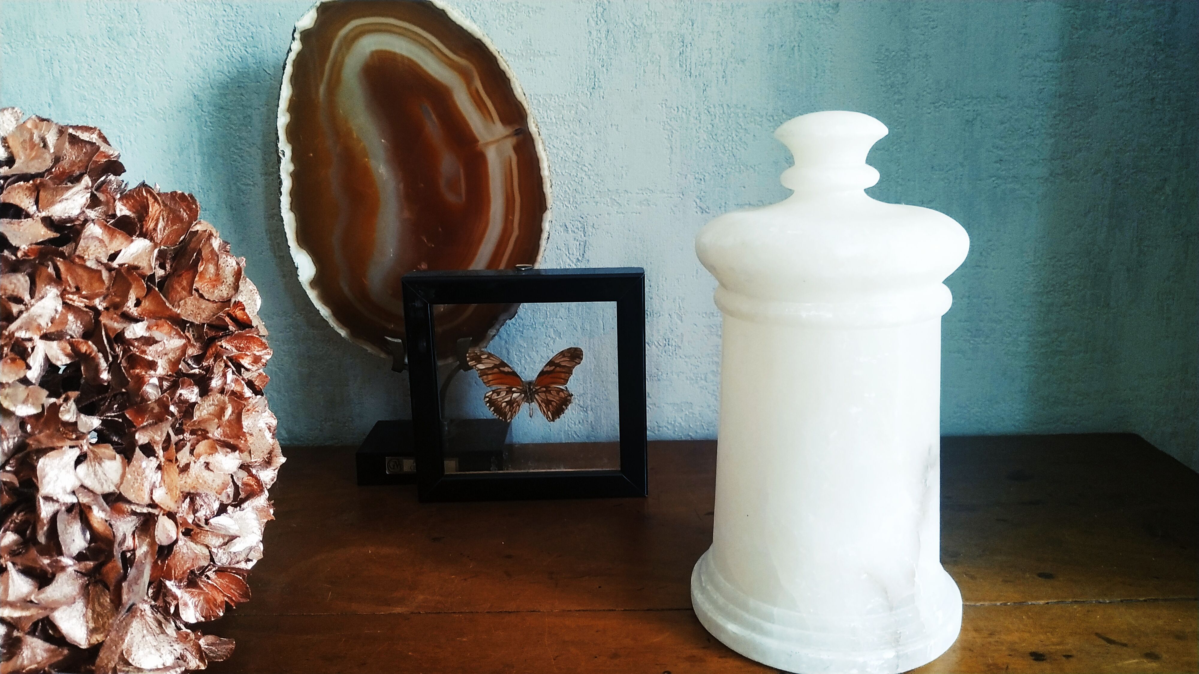 Alabaster pot chess piece