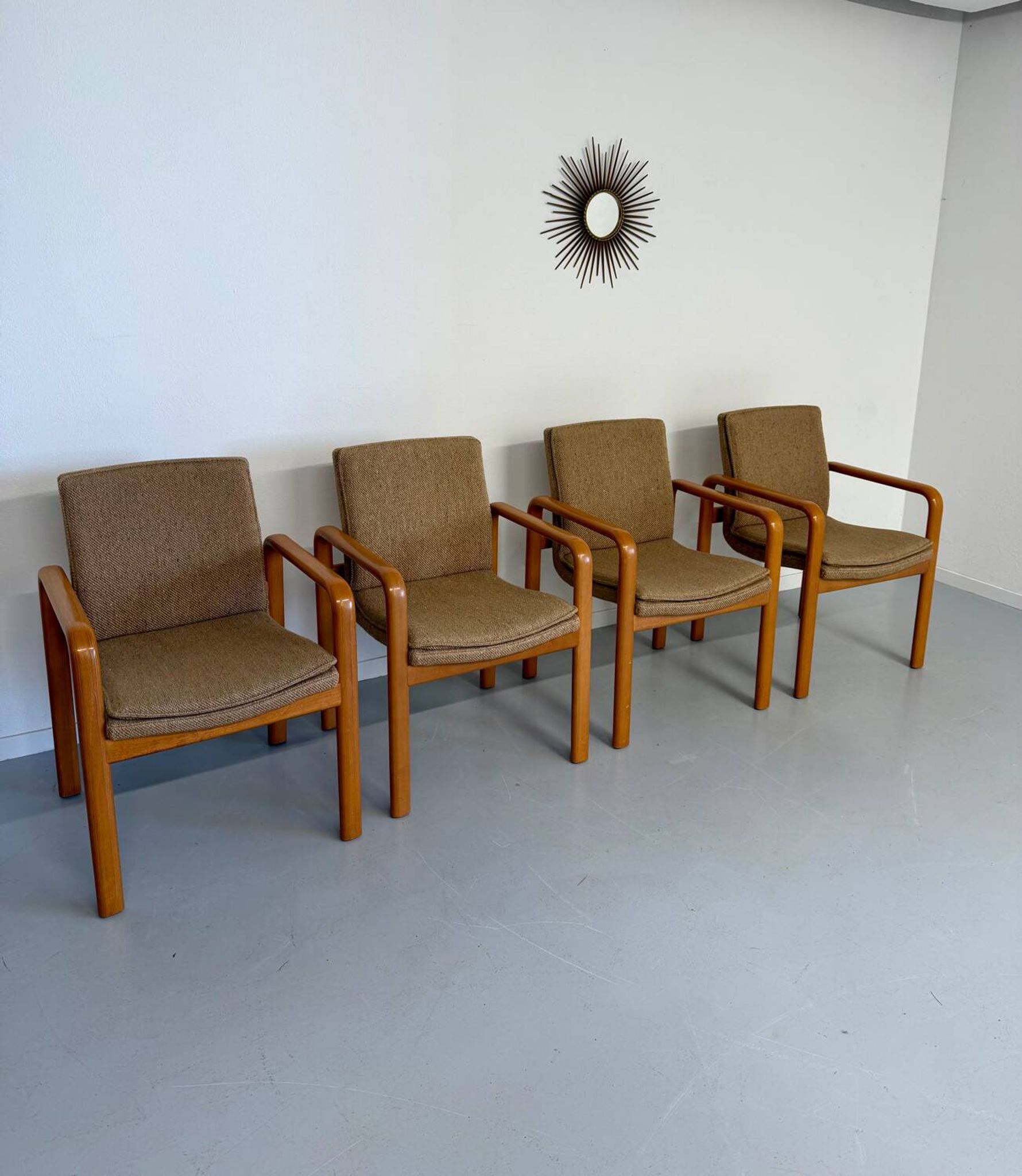 4 armchairs with armrests in beech and fabric, 1970s vintage design.