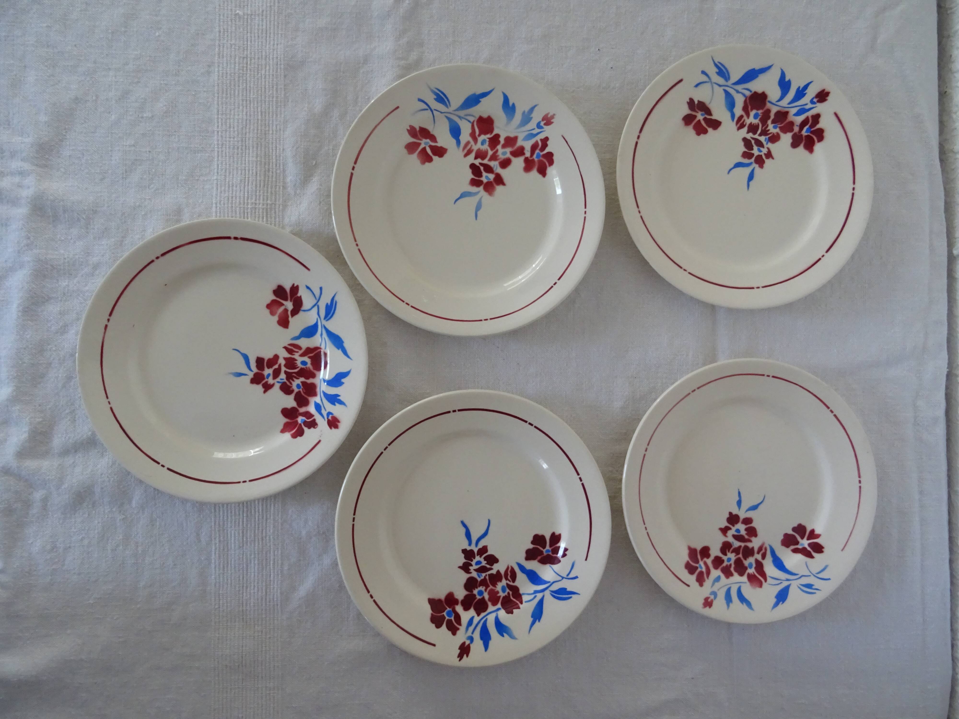 5 plates old faience Badonviller decoration flowers blue-red