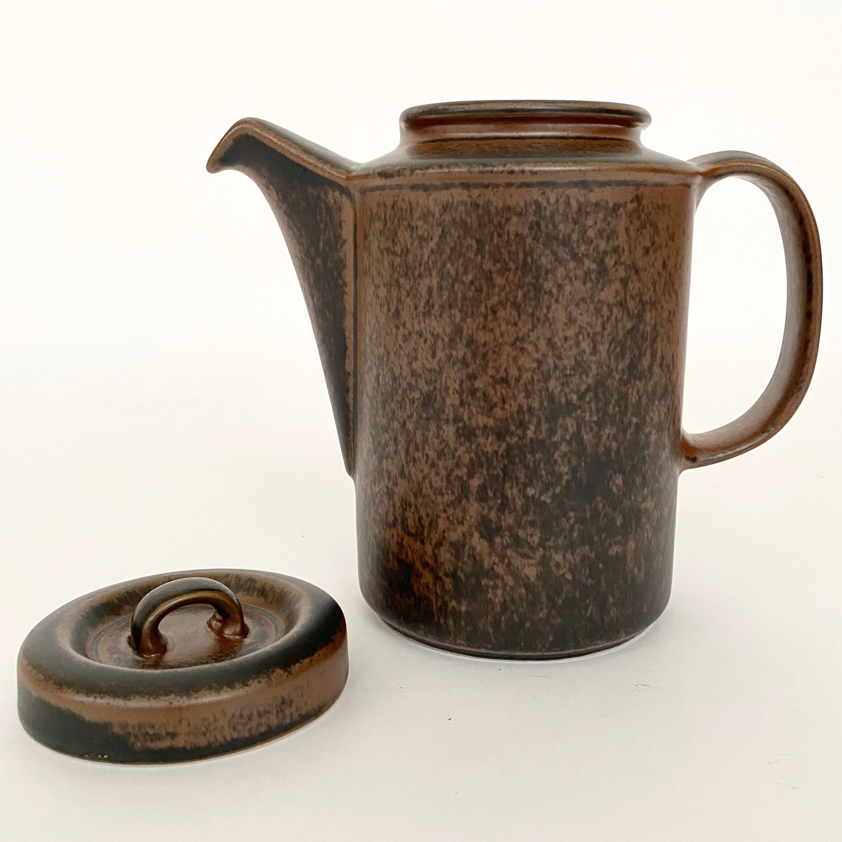 Teapot Arabia Finland circa 1970.