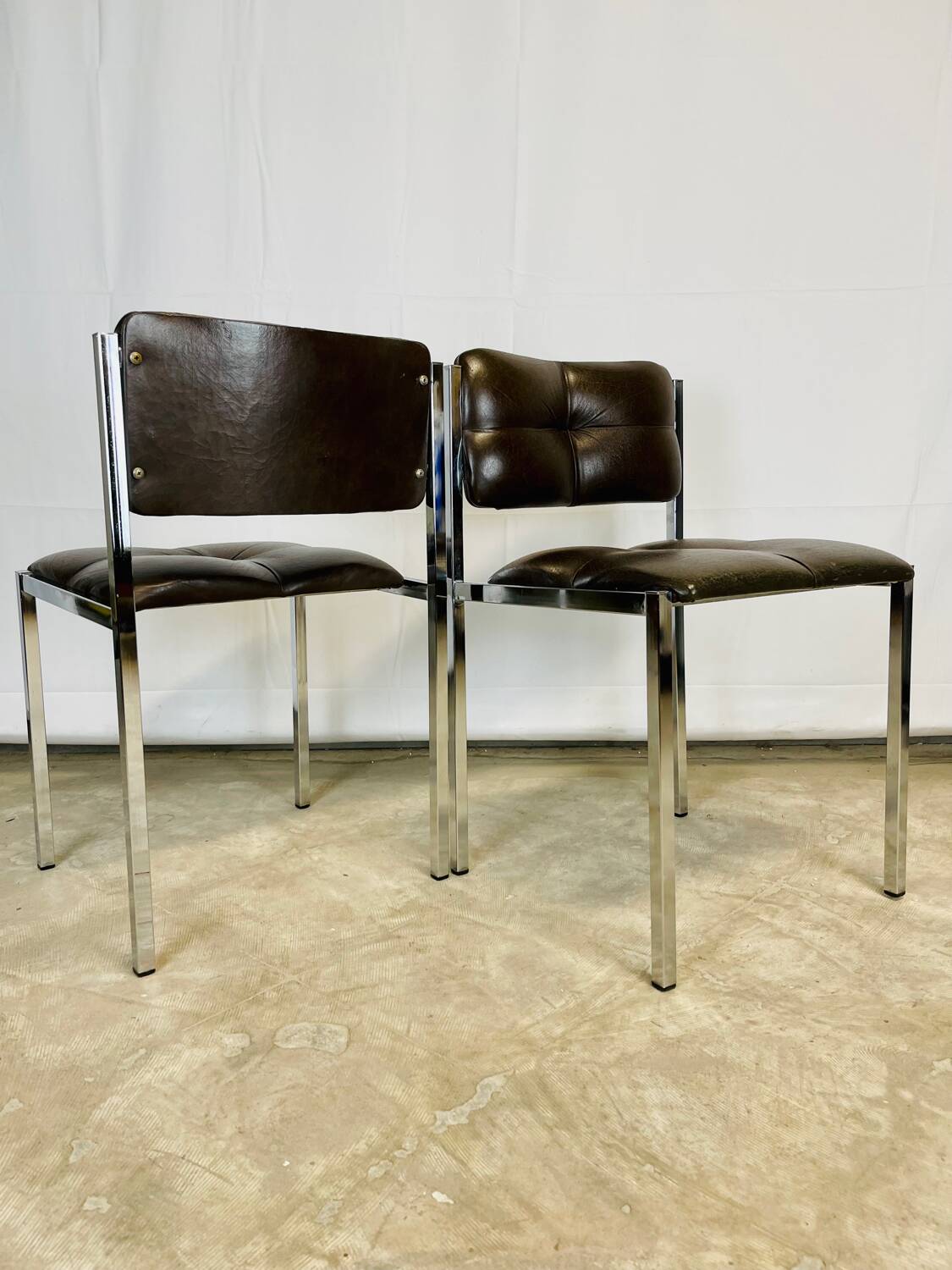 Pair of 70s chairs
