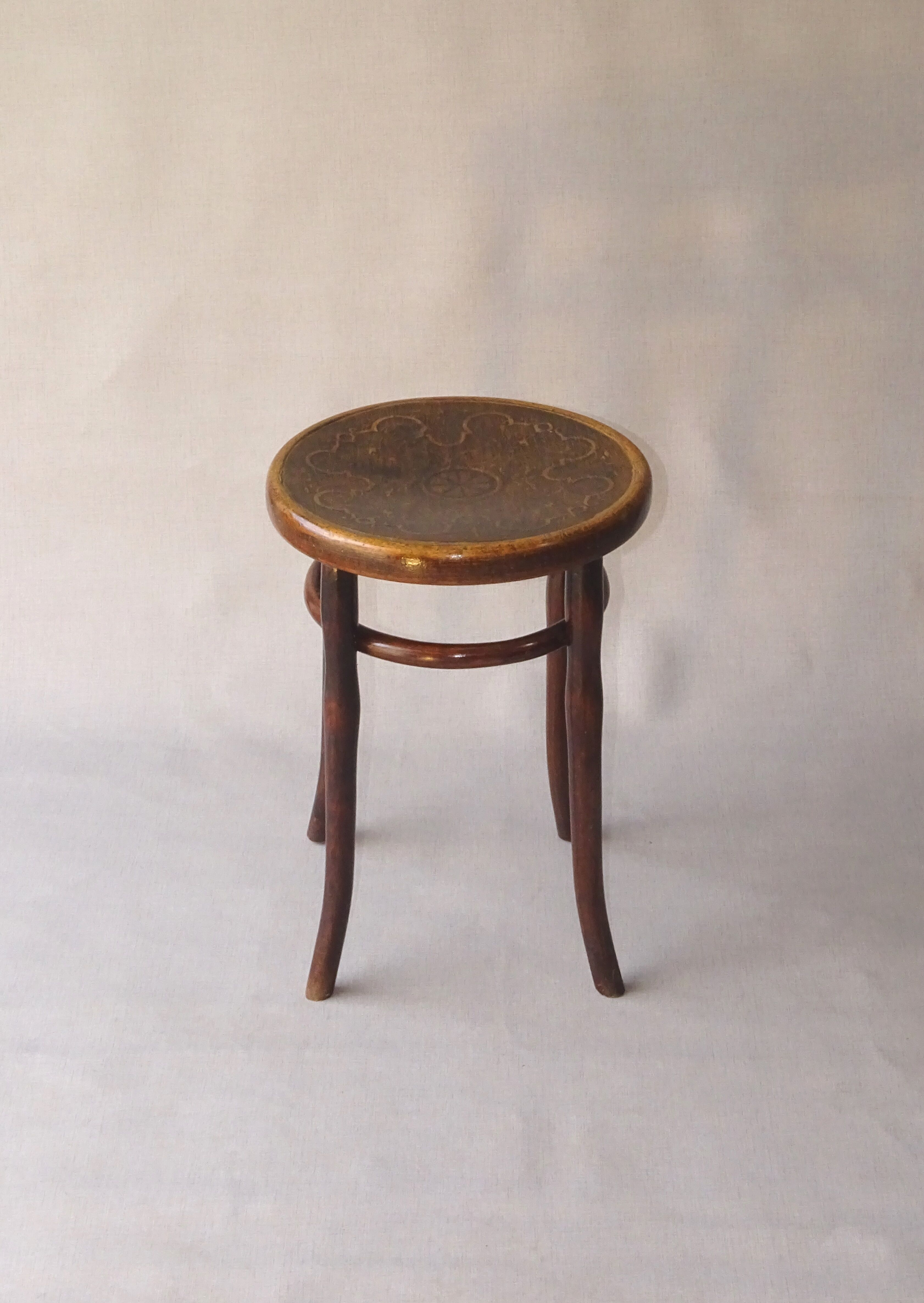 Thonet sit wooden bistro stool, Thonet motif, circa 1910