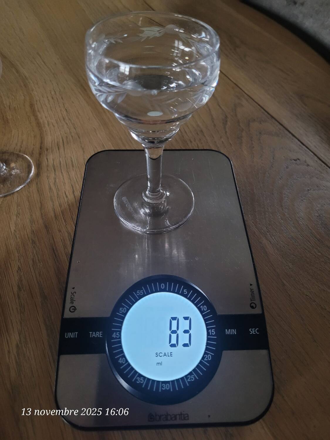 6 verres à pied anciens