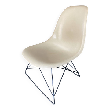 Chaise lounge Eames fibre blanc parchment base cat’s cradle herman miller