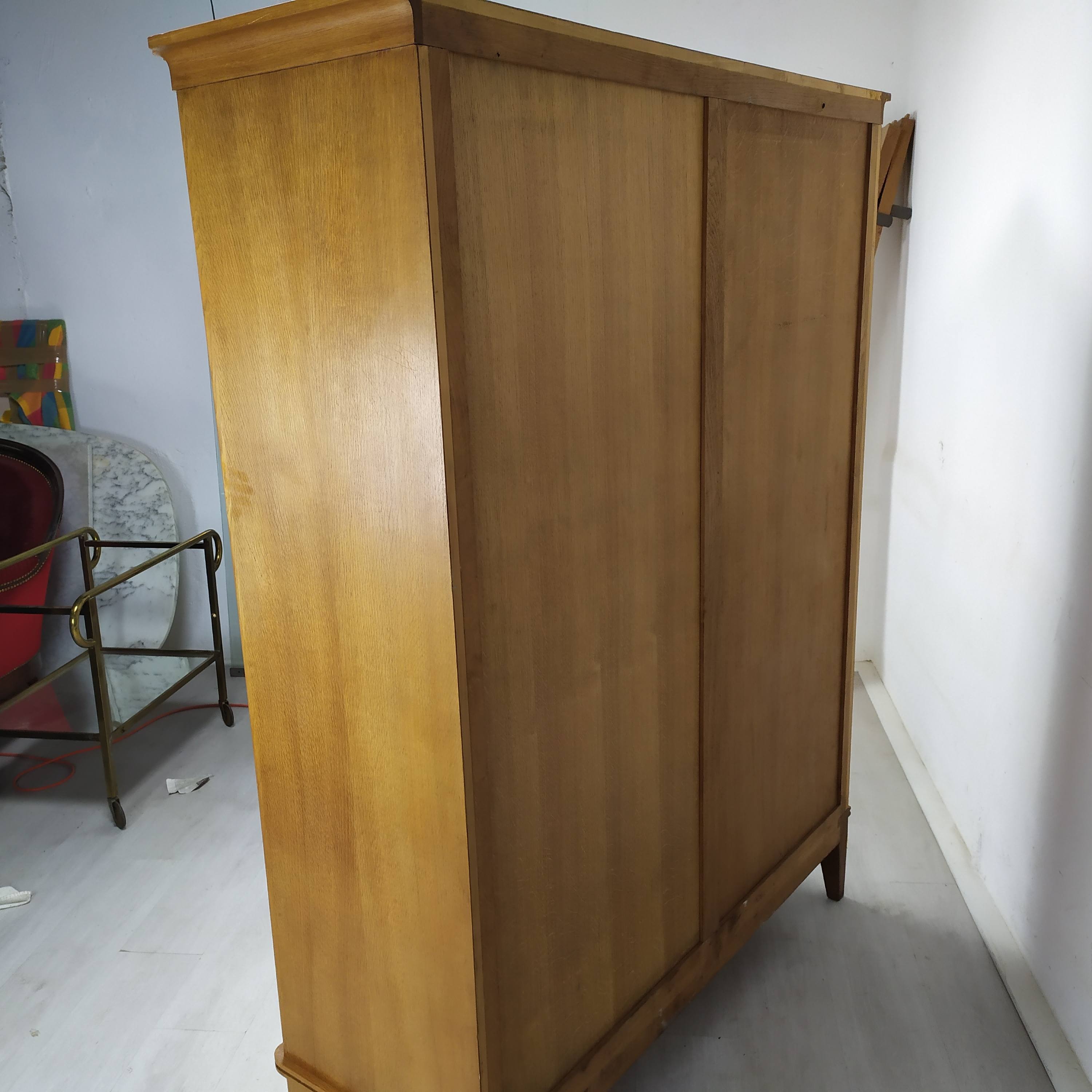 Armoire vintage 1950