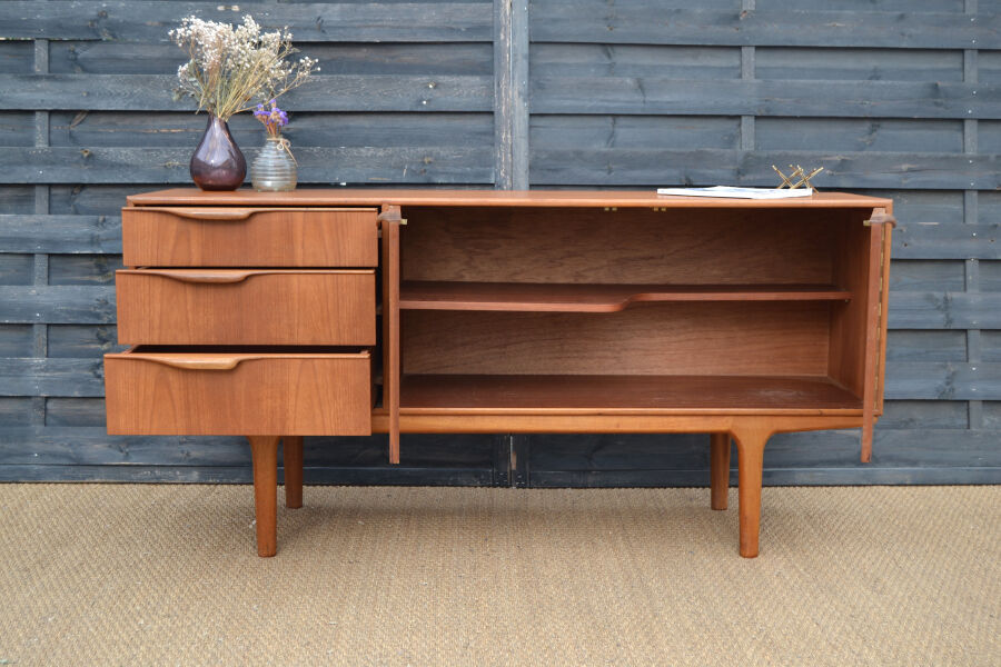 Enfilade par McIntosh * 152 cm
