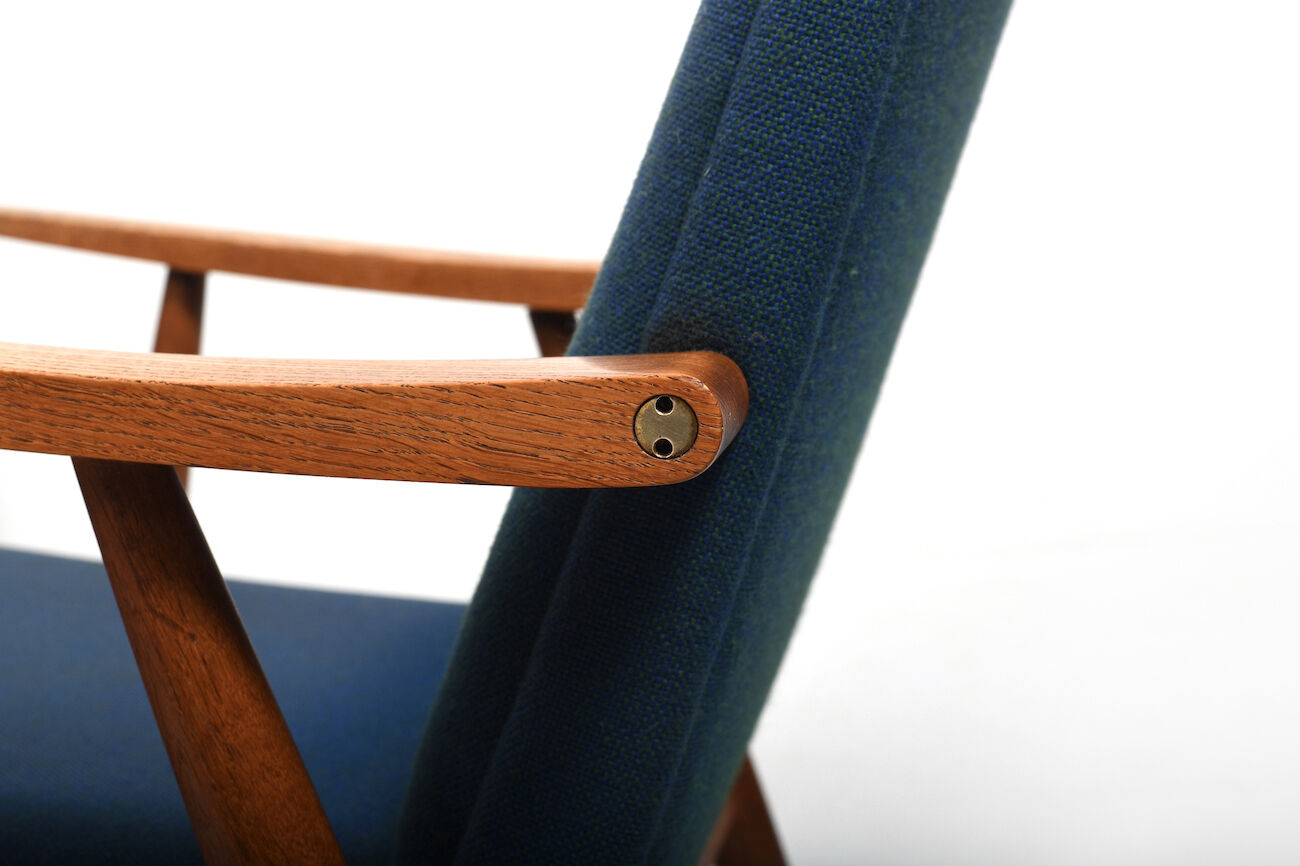 GE-260  Easychair in Oak by Hans J. Wegner 1950s