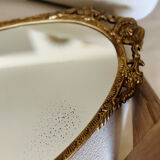 Miroir doré en fonte