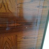 Armoire en bois palissandre laquée marqueterie