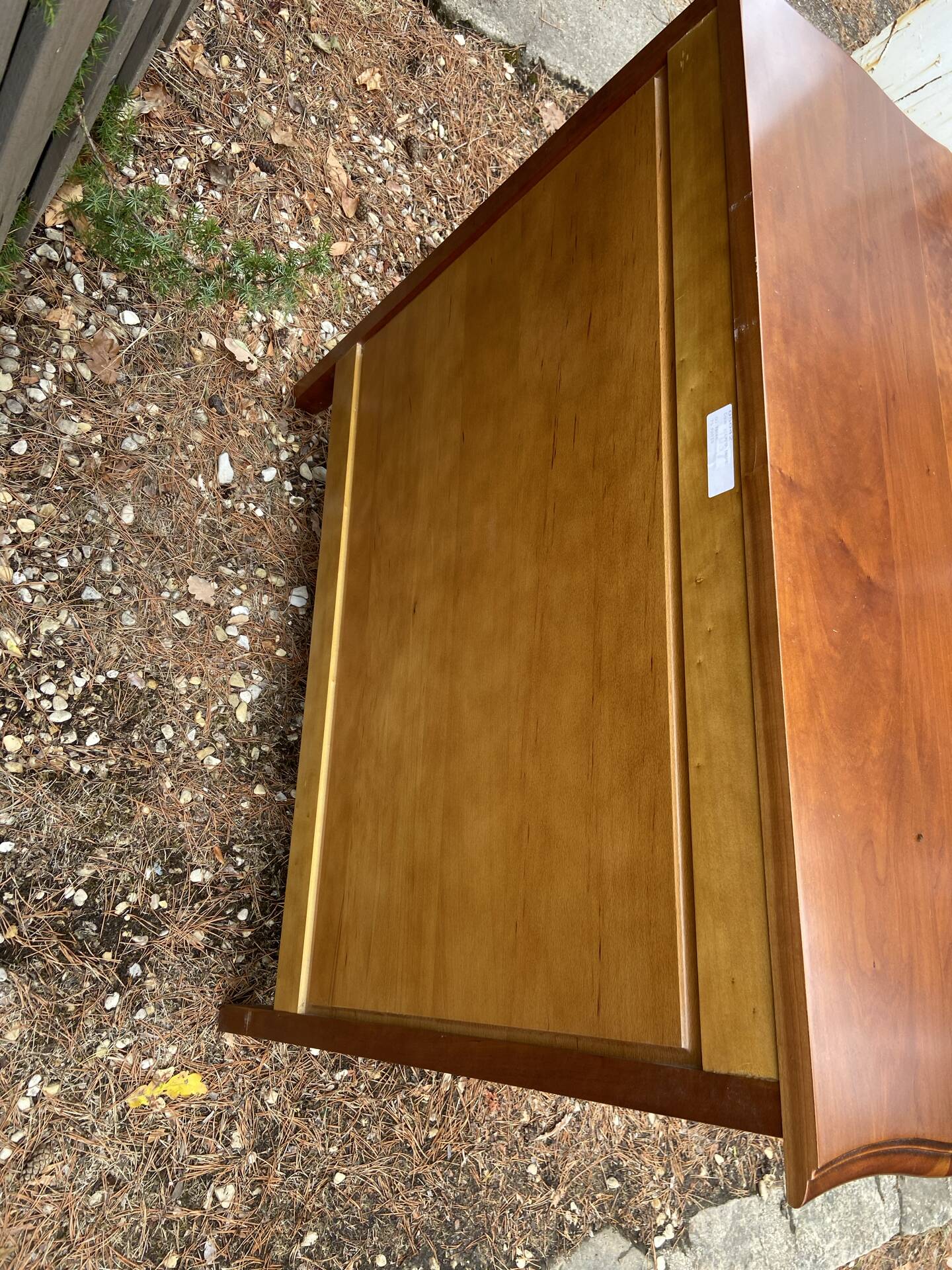 Louis XV style commode from the 1970s in solid wood.