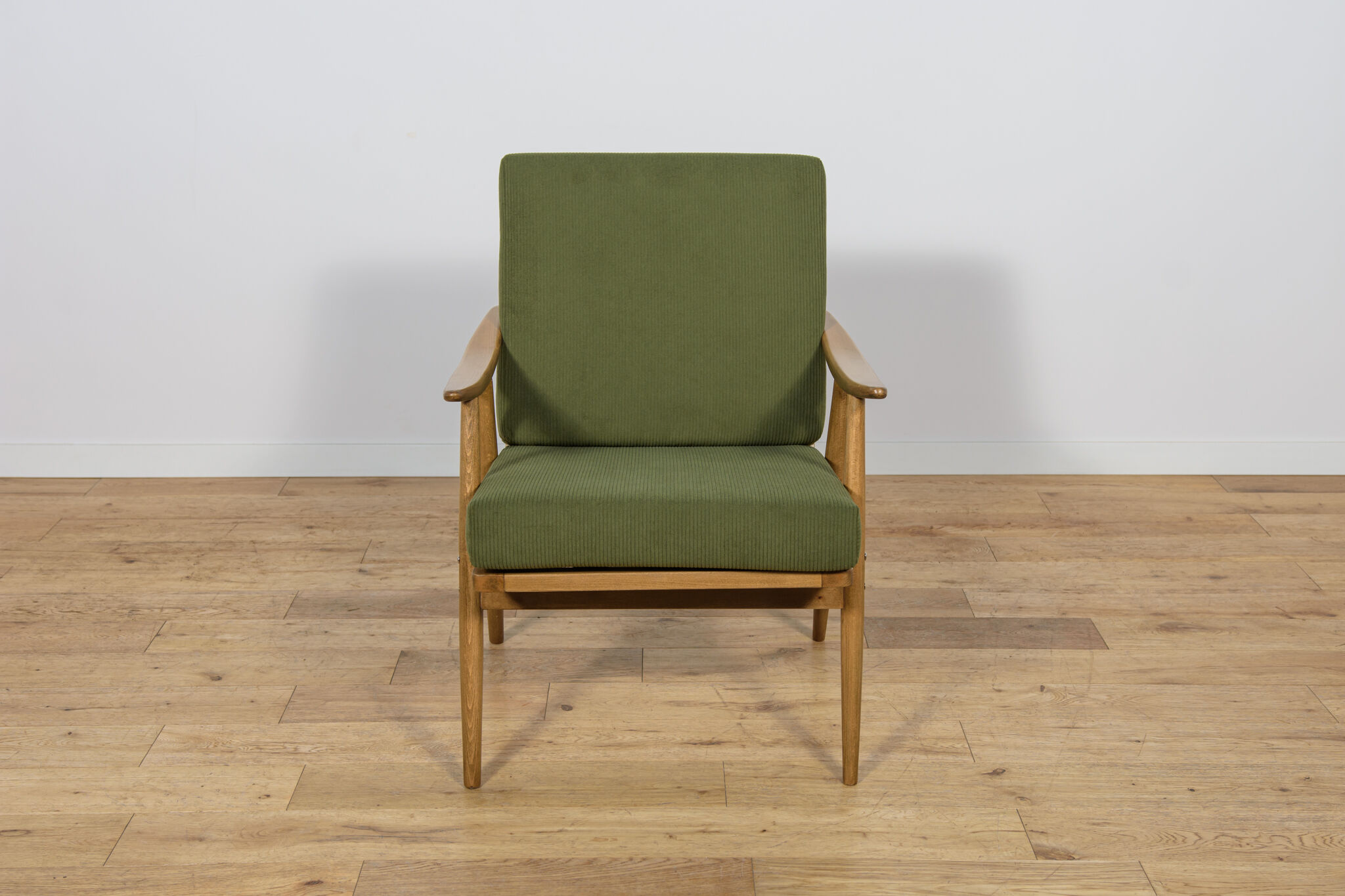 Mid-Century Modern Armchairs from TON, Czechoslovakia, 1960s, Set of 2