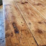 Farmhouse table dating from the end of the 19th century