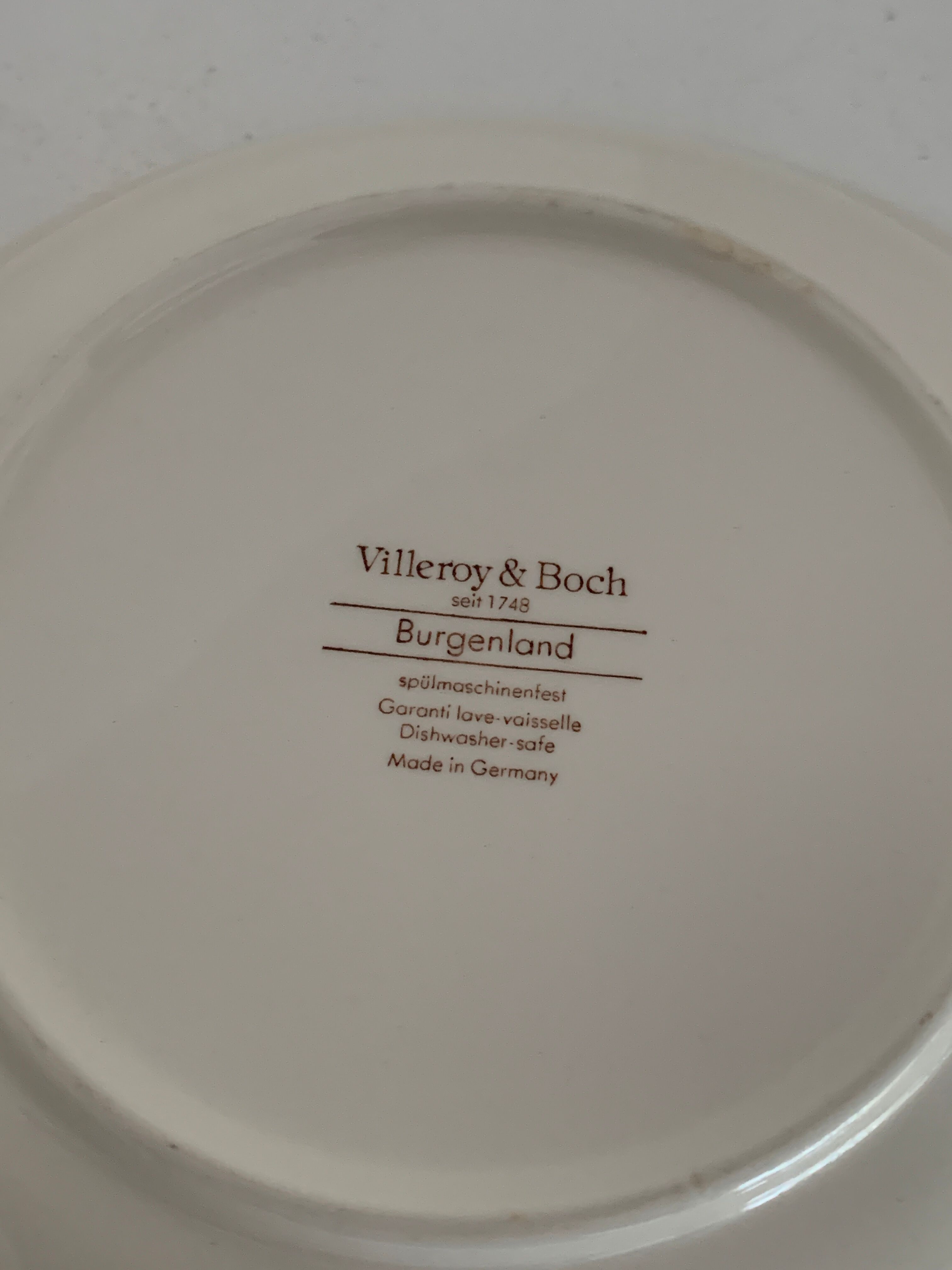 Villeroy and Boch service dish, Burgenland model
