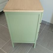 Matt green chest of drawers