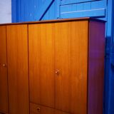 Vintage teak Cabinet