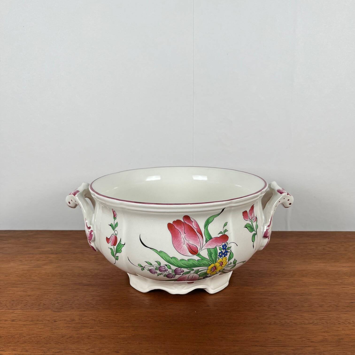 Serving dish/soup tureen with handle KG Lunéville, 1950, Réverbère model