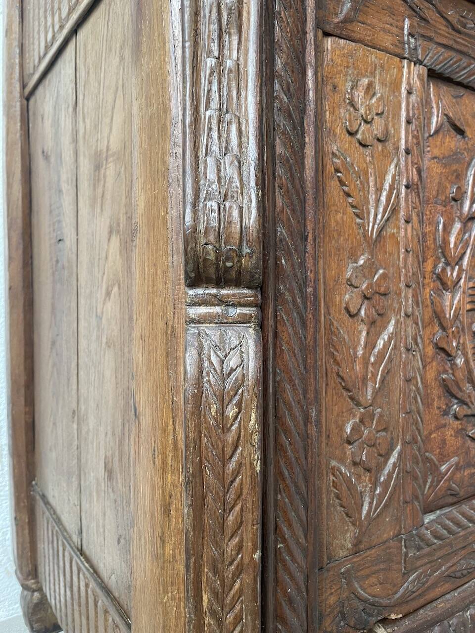 Auvergne brutalist folk art furniture 1890